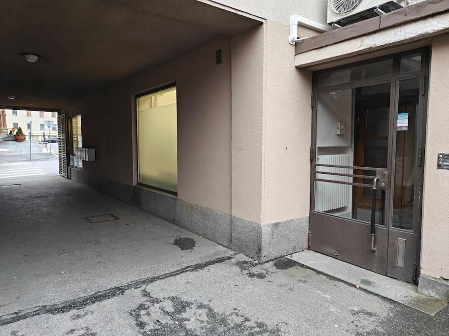 Brooms - Newly Renovated Апартаменты